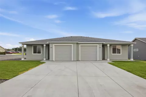 216 Rattray Dr, Mattawa, WA 99349