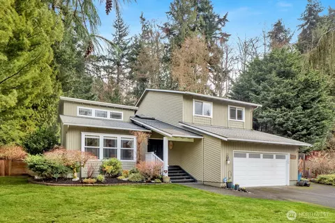18211 76th Ave W, Edmonds, WA 98026