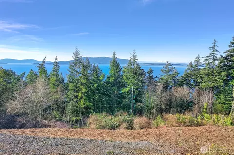 1185 Brighton Crest Dr, Bellingham, WA 98229