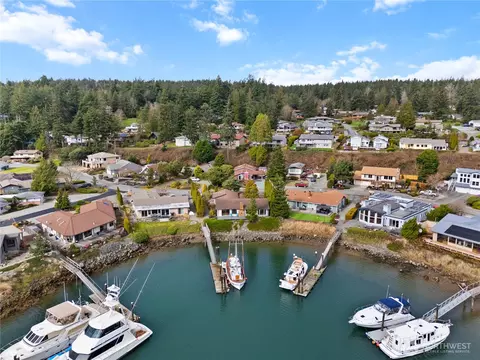 162 Swinomish Dr, La Conner, WA 98257