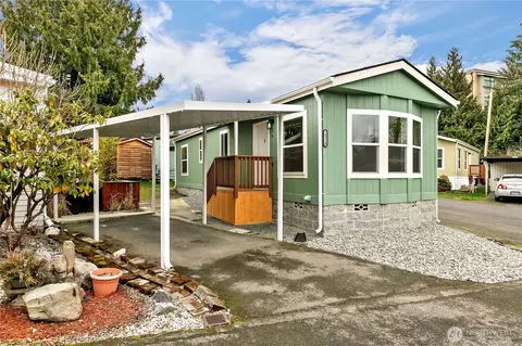 18320 35th Pl S #384, Seatac, WA 98188