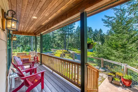 Exterior - 247 Spring Point Rd, Eastsound, WA 98245 photo 4 of 13