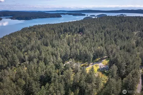 View/Area - 247 Spring Point Rd, Eastsound, WA 98245 photo 2 of 4