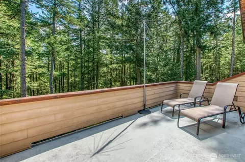 Exterior - 247 Spring Point Rd, Eastsound, WA 98245 photo 8 of 13