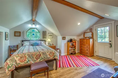 Bedroom - 247 Spring Point Rd, Eastsound, WA 98245 photo 4 of 4