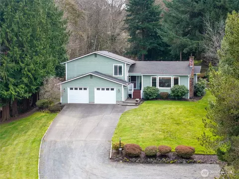 1004 19th Ave SW, Puyallup, WA 98371