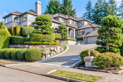 16863 SE 59th St, Bellevue, WA 98006