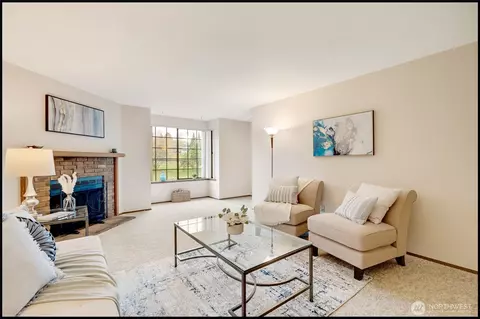 8407 18th Ave W #6-103, Everett, WA 98204