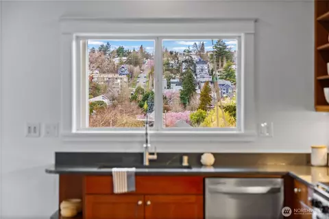 Kitchen - 203 32nd Ave E, Seattle, WA 98112 photo 3 of 4