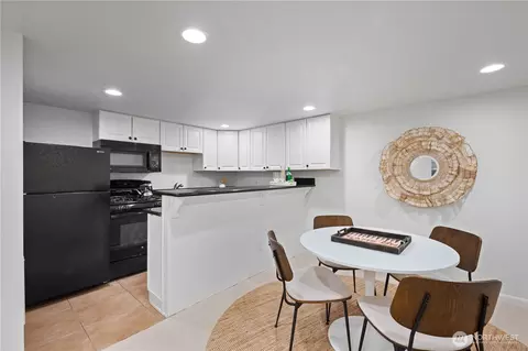 Other - 203 32nd Ave E, Seattle, WA 98112 photo 8 of 12