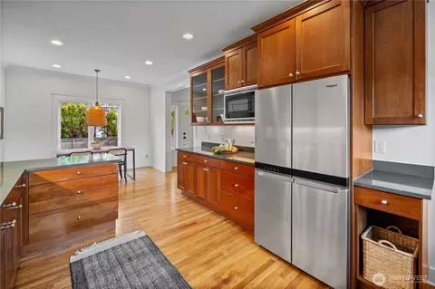 Kitchen - 203 32nd Ave E, Seattle, WA 98112 photo 4 of 4