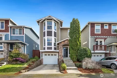 9327 16th Dr W, Everett, WA 98204