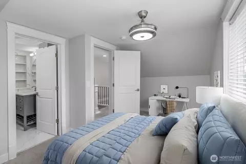 Bedroom - 5923 Lowell Rd, Everett, WA 98203 photo 4 of 7