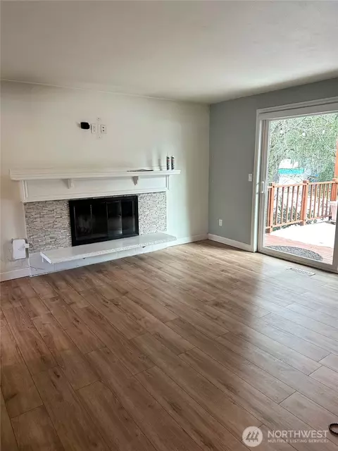 21923 3rd Pl W, Bothell, WA 98021 photo 3