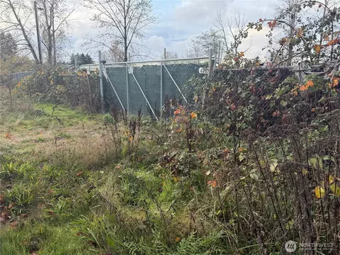 16130 120th Ave E, Puyallup, WA 98374