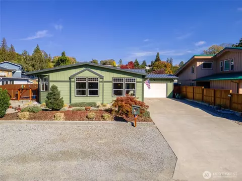 186 Mcfadden Dr, Manson, WA 98831