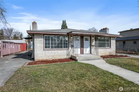 821 E Crown Ave, Spokane, WA 99207