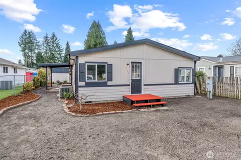 533 Warren St SW, Castle Rock, WA 98611