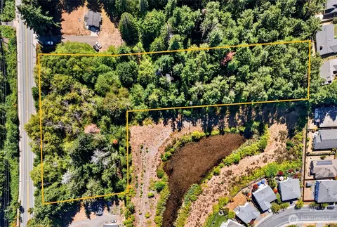 21133 Viking Ave NW, Poulsbo, WA 98370