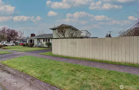 703 28th Ave, Longview, WA 98632 photo 4