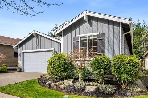 4809 Meriwood Dr NE, Lacey, WA 98516