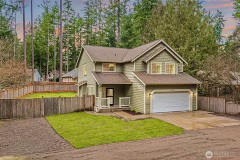 18229 Rampart Dr SE, Yelm, WA 98597