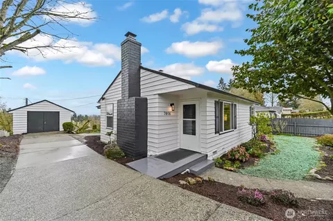 7058 S 127th St, Seattle, WA 98178