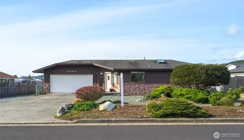 5303 Kingsway, Anacortes, WA 98221