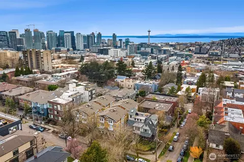 View/Area - 753 Harvard Ave E #B, Seattle, WA 98102 photo 3 of 3