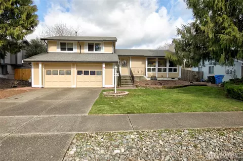 4406 SE 30th Ave, Lacey, WA 98503