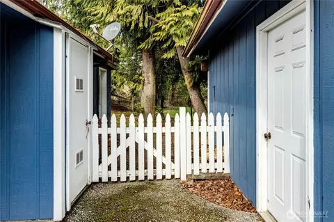 Exterior - 140 Osprey Glen Rd, Sequim, WA 98382 photo 9 of 15