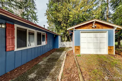 Exterior - 140 Osprey Glen Rd, Sequim, WA 98382 photo 8 of 15