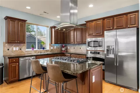 Kitchen - 14209 3rd Ave W, Everett, WA 98208 photo 1 of 2