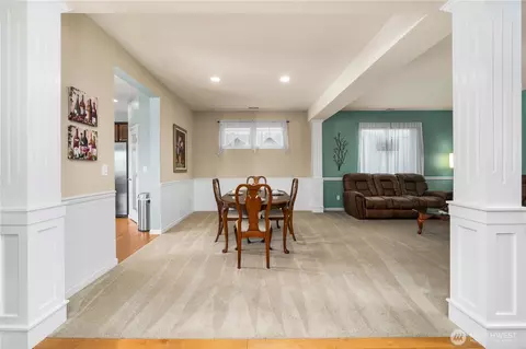 Dining - 14209 3rd Ave W, Everett, WA 98208 photo 1 of 2