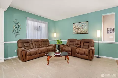 Living - 14209 3rd Ave W, Everett, WA 98208 photo 1 of 3