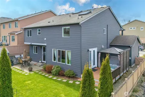 Exterior - 14209 3rd Ave W, Everett, WA 98208 photo 4 of 7