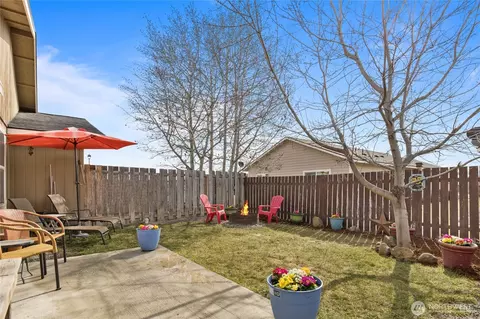 Exterior - 330 Pacific Loop, Kittitas, WA 98934 photo 3 of 7