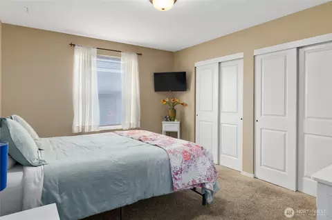 Bedroom - 330 Pacific Loop, Kittitas, WA 98934 photo 1 of 2