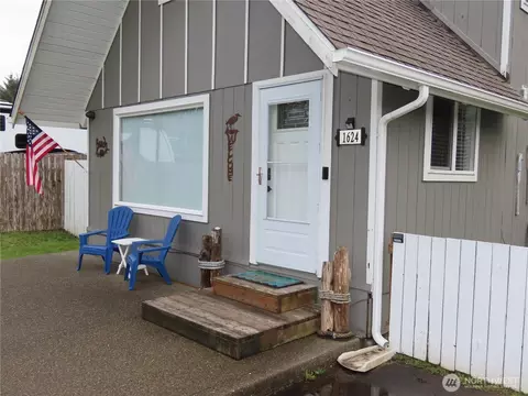 1624 S Forrest St, Westport, WA 98595