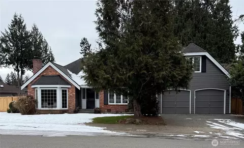 23303 NE 22nd St, Sammamish, WA 98074