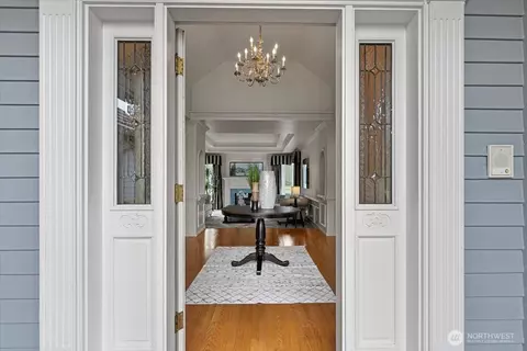 Entry Way - 23419 SE 406th St, Enumclaw, WA 98022 photo 1 of 3