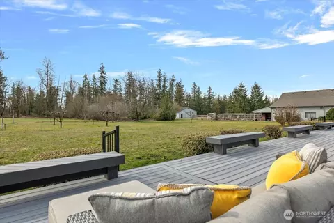 Exterior - 23419 SE 406th St, Enumclaw, WA 98022 photo 5 of 7