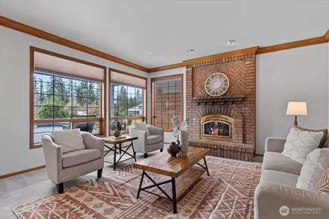 Living - 23419 SE 406th St, Enumclaw, WA 98022 photo 2 of 2