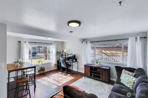 2807 E Heroy Ave, Spokane, WA 99207 photo 8