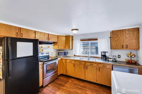 2807 E Heroy Ave, Spokane, WA 99207 photo 14