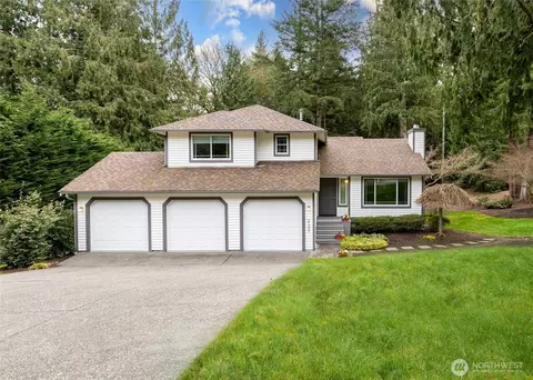 27327 NE 30th Way, Redmond, WA 98053