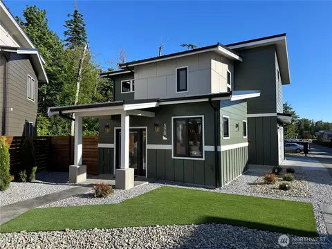 570 Creston Ct, Bellingham, WA 98226