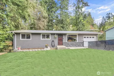 18929 76th Ave W, Lynnwood, WA 98036