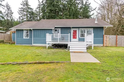 995 Linda Ln, Oak Harbor, WA 98277