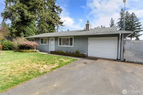 19321 Crescent Dr E, Spanaway, WA 98387 photo 5
